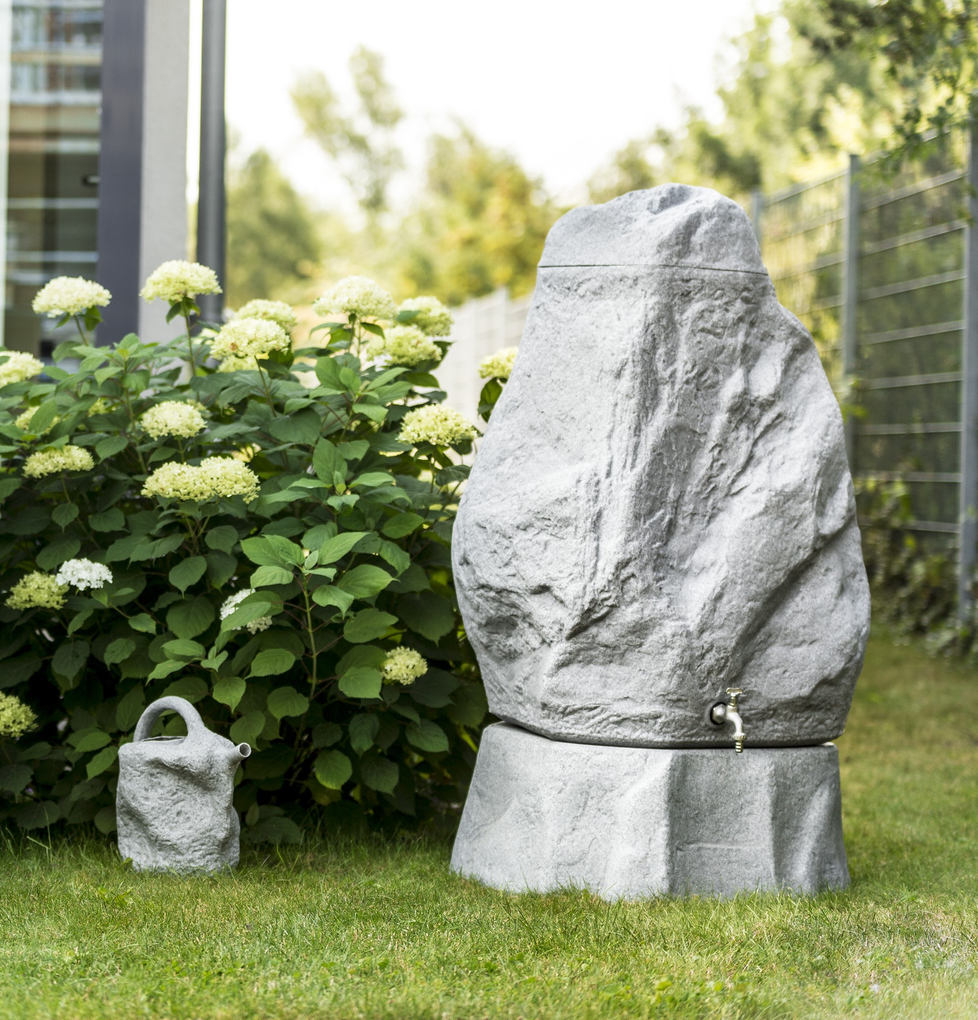 Dekorativer Regenwassertank