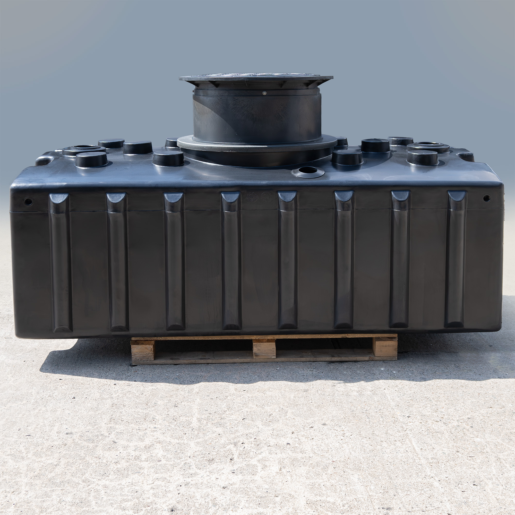 Flachtank 2000 Liter