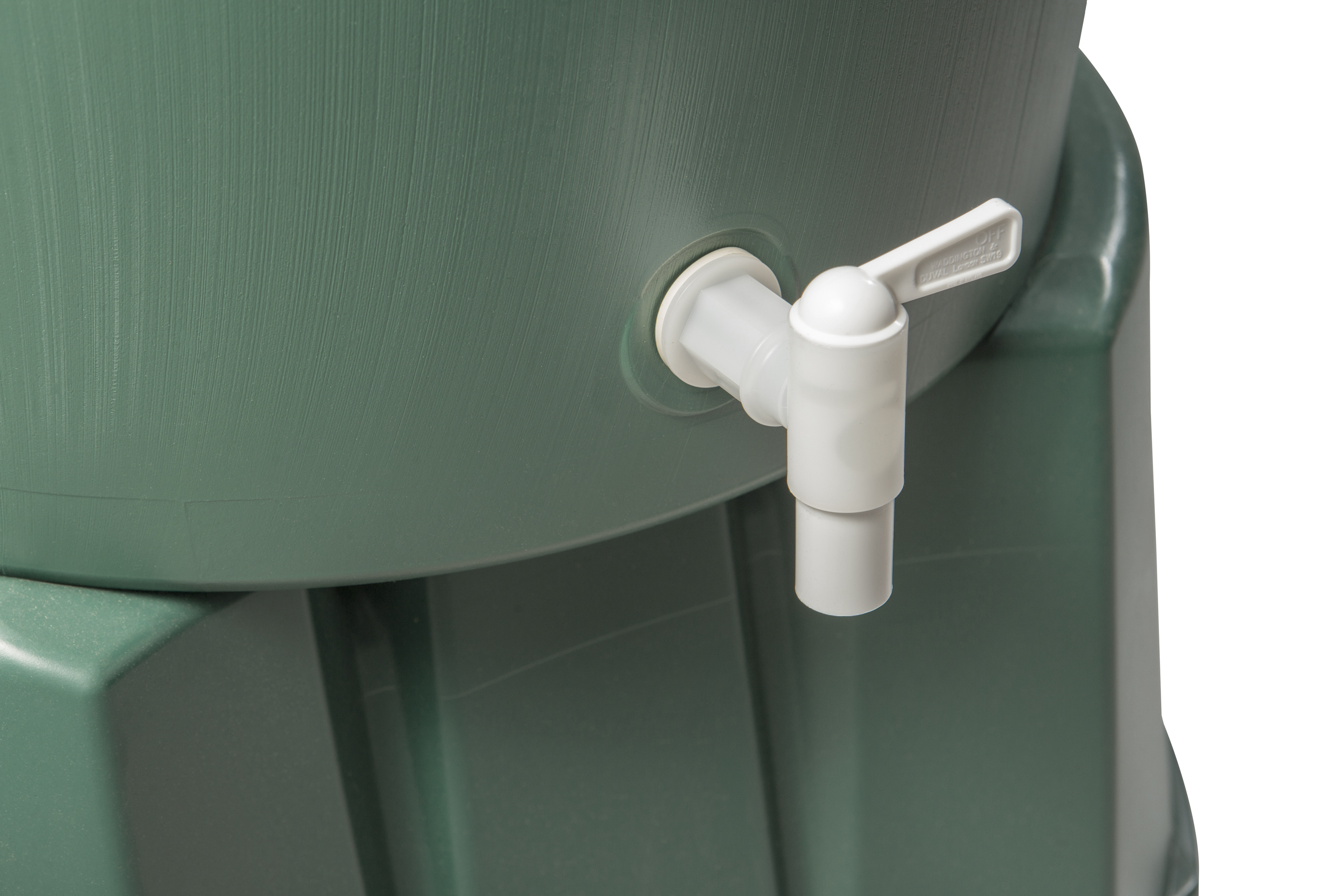 Olivgrün 200-Liter-Regentonne mit Zapfhahn, Detailansicht