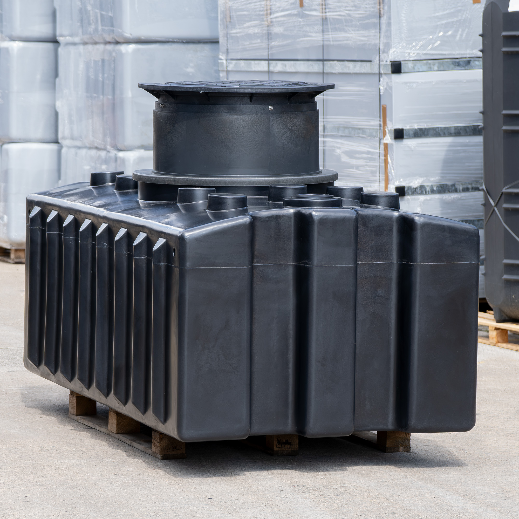 Flachtank 2000 Liter